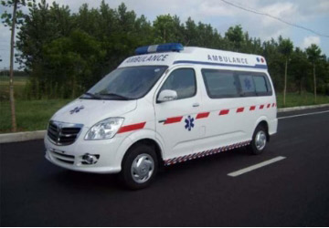 镇巴县救护车租赁